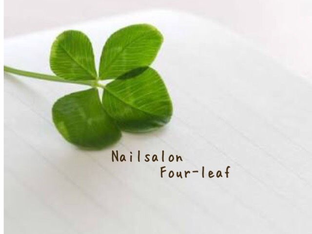 Nail salon Four-leaf