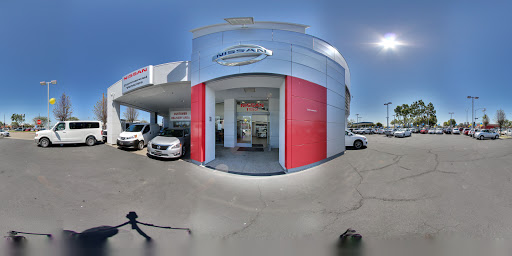 San Leandro Nissan a Carnamic Car Center