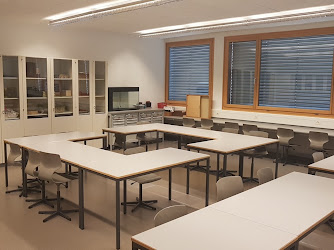 Lycée cantonal, Pavillon de biologie