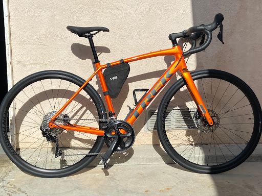 Helens Cycles image