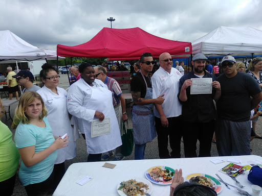 Supermarket «Mt Clemens farmers Market», reviews and photos, 135 N River Rd, Mt Clemens, MI 48043, USA