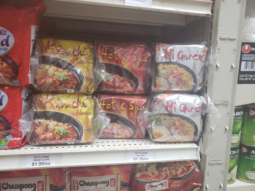 Asian Grocery Store «Lien Hoa Oriental Market», reviews and photos, 3692 W Waters Ave, Tampa, FL 33614, USA