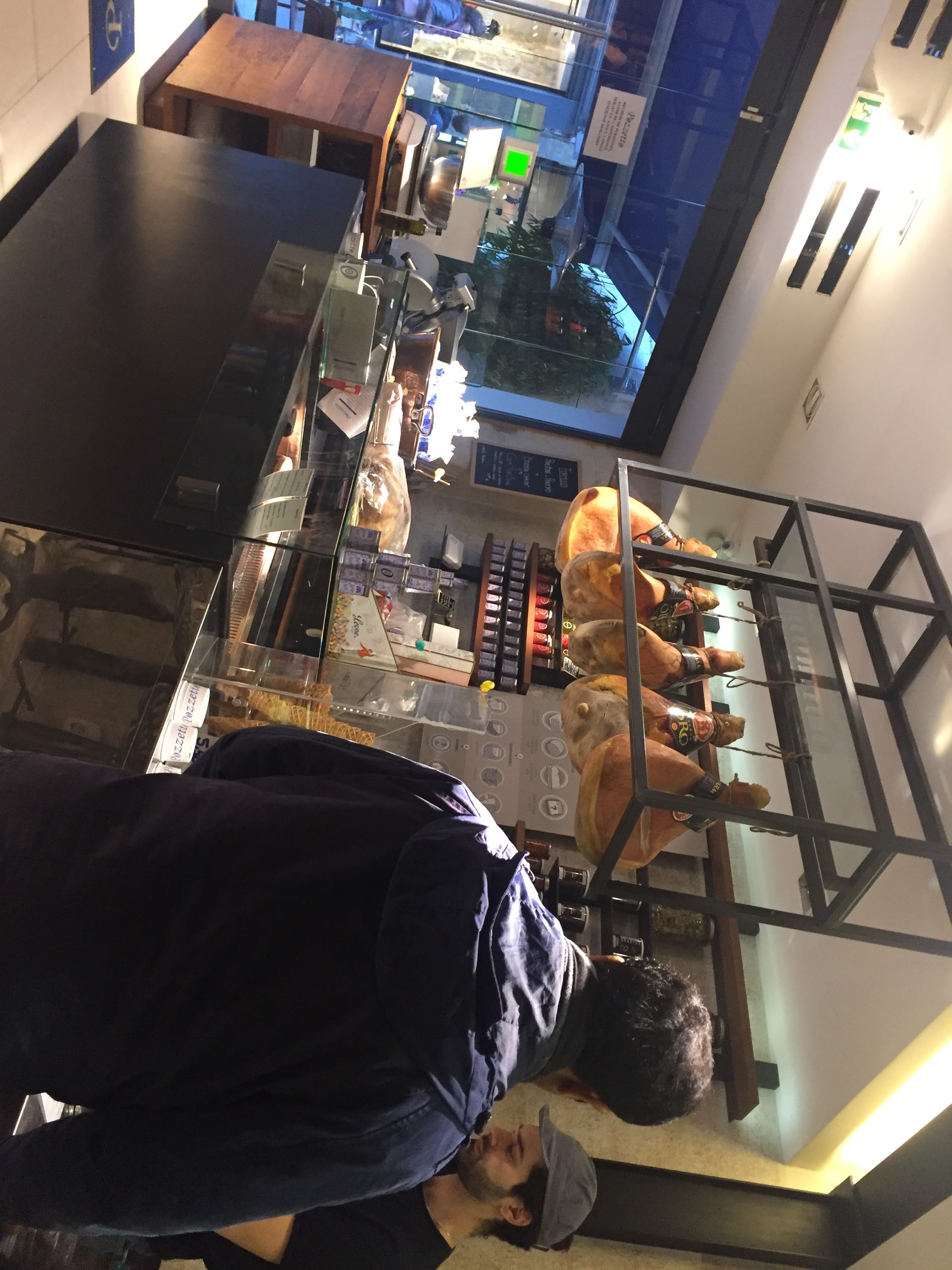 Photo n° 3 de l'avis de Sharmila. fait le 10/03/2018 à 17:22