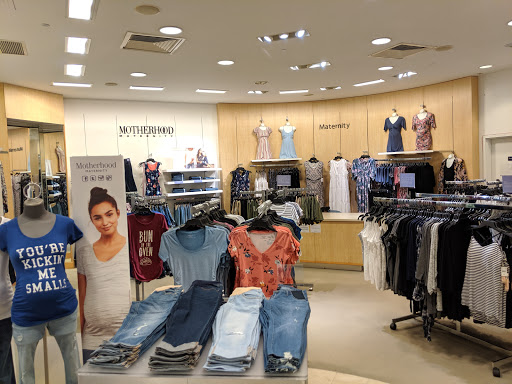 Shopping Mall «Willow Grove Park Mall», reviews and photos, 2500 W Moreland Rd, Willow Grove, PA 19090, USA