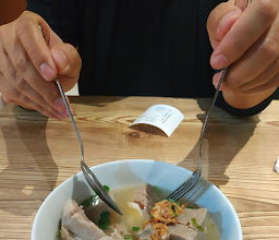 Bakso & Es Teler Maknyes photo