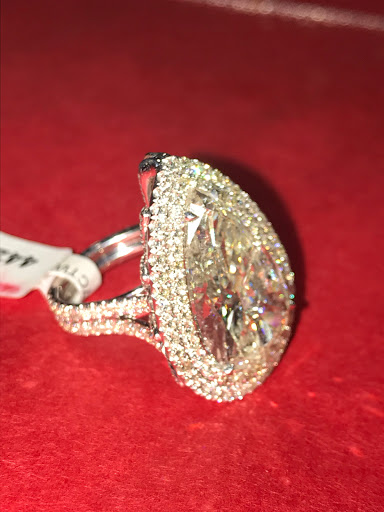 Jeweler «Decor Interiors and Jewelry», reviews and photos, 13476 Olive Blvd, Chesterfield, MO 63017, USA