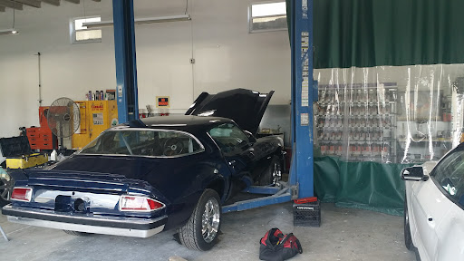Auto Body Shop «Marbella Paint & Body Shop», reviews and photos, 4848 E 10th Ct, Hialeah, FL 33013, USA