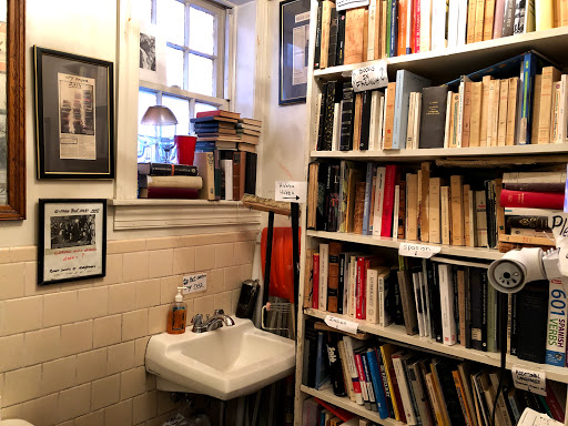 Used Book Store «Capitol Hill Books», reviews and photos, 657 C St SE, Washington, DC 20003, USA