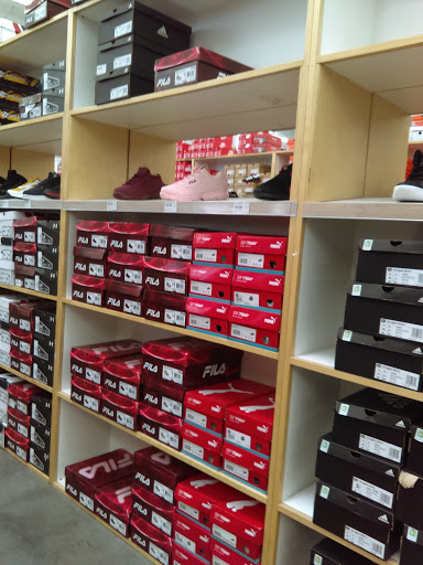 Shoe Store «WSS», reviews and photos, 7900 Sepulveda Blvd, Van Nuys, CA 91405, USA