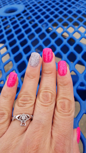 Nail Salon «Nail Envy Salon», reviews and photos, 435 Angela Ln #16, Crystal Lake, IL 60014, USA