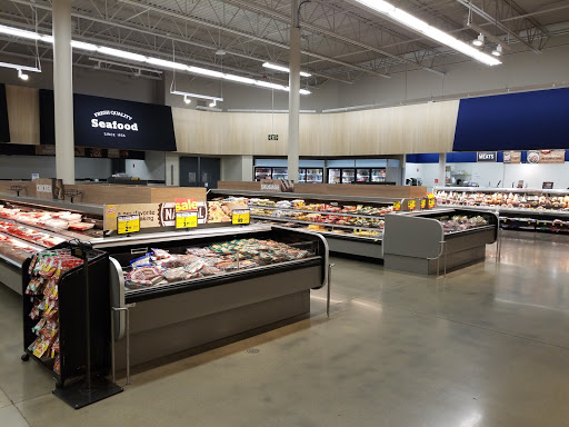 Grocery Store «Meijer», reviews and photos, 171 W Town Square Way, Oak Creek, WI 53154, USA