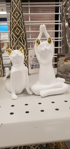 Clothing Store «Ross Dress for Less», reviews and photos, 380 Marketplace Blvd, Hamilton Township, NJ 08691, USA