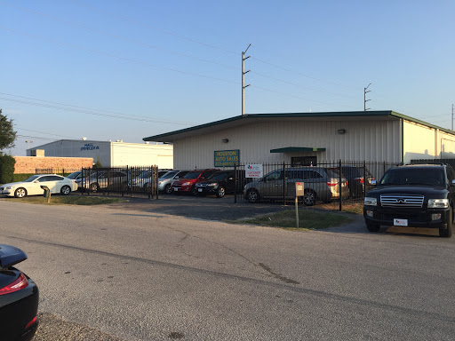 Used Car Dealer «Houston Auto Sales Inc», reviews and photos, 5801 Schumacher Ln, Houston, TX 77057, USA