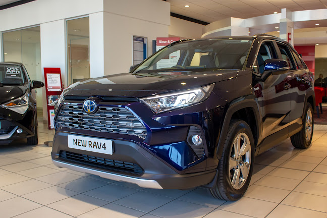Comments and reviews of W R Davies Toyota Telford