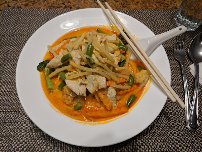 Reviews of Golden Silk Thai Restaurant Kumeu Branch in Kumeu - Restaurant