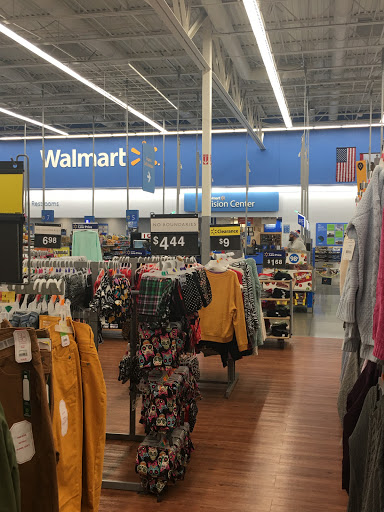 Discount Store «Walmart», reviews and photos, 10075 Bruceville Rd, Elk Grove, CA 95757, USA