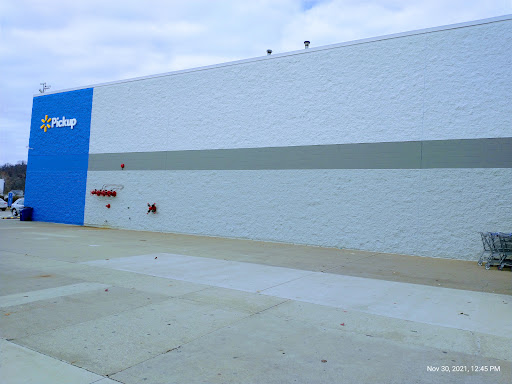Department Store «Walmart Supercenter», reviews and photos, 100 Sara Way, Belle Vernon, PA 15012, USA