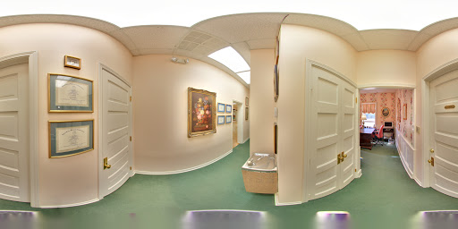 Ballroom Dance Instructor «Ballroom East Dance Studio», reviews and photos, 906 Dupont Rd, Louisville, KY 40207, USA