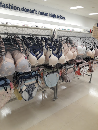 Department Store «Marshalls», reviews and photos, 2544 N Narragansett Ave, Chicago, IL 60707, USA