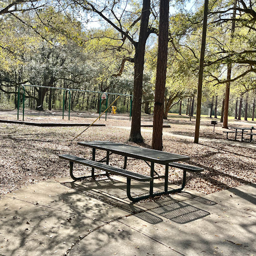 Park «Crestview Park», reviews and photos, 1600 Roland Dr, Mobile, AL 36693, USA