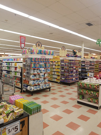 Grocery Store «Market Basket», reviews and photos, 310 Mishawum Rd, Woburn, MA 01801, USA