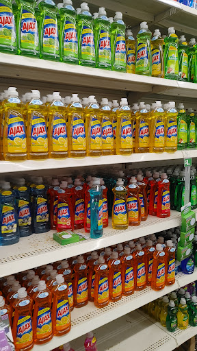 Dollar Store «Dollar Tree», reviews and photos, 646 Stewart Ave, Garden City, NY 11530, USA