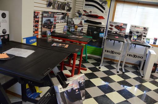 Truck Accessories Store «Auto Accessory & Install», reviews and photos, 198 Cedar Cross Rd, Dubuque, IA 52003, USA