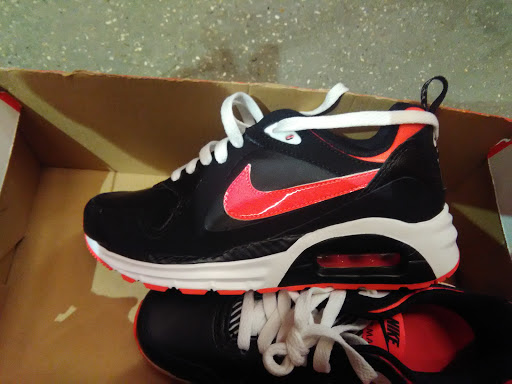 Clothing Store «Nike Factory Store», reviews and photos, 4101 S Carrollton Ave, New Orleans, LA 70119, USA