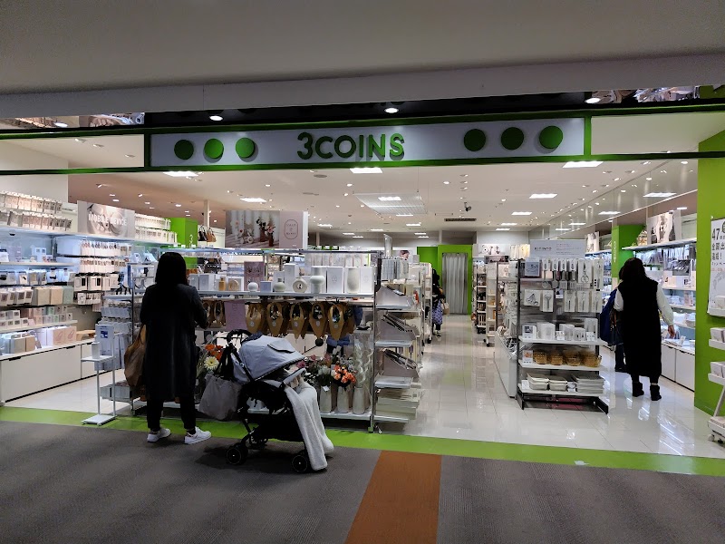3COINS イオンモール茨木店