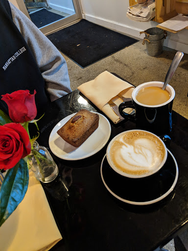 New American Restaurant «Moss Café», reviews and photos, 3260 Johnson Ave, Bronx, NY 10463, USA