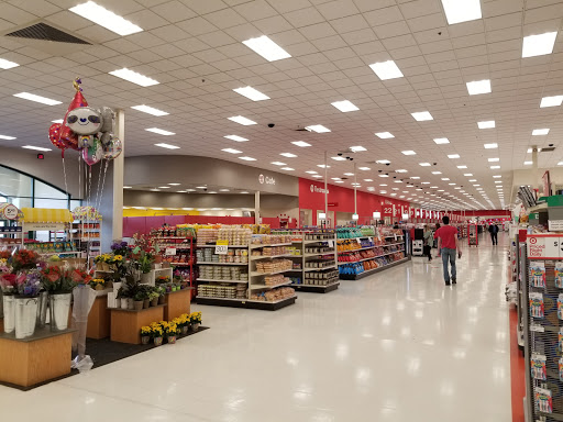 Department Store «Target», reviews and photos, 21615 S Diamond Lake Rd, Rogers, MN 55374, USA