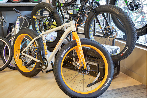 Bicycle Repair Shop «RidgeLine Bikes», reviews and photos, 177 W Main St, Avon, CT 06001, USA