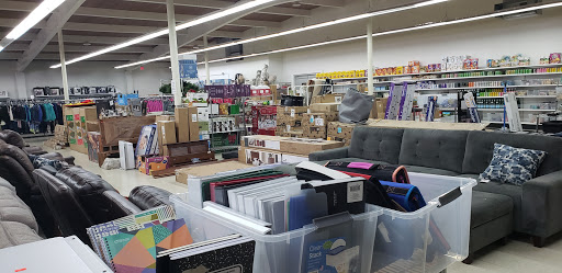 Discount Store «Eagle Bargain Outlet», reviews and photos, 10890 SE Oak St, Milwaukie, OR 97222, USA