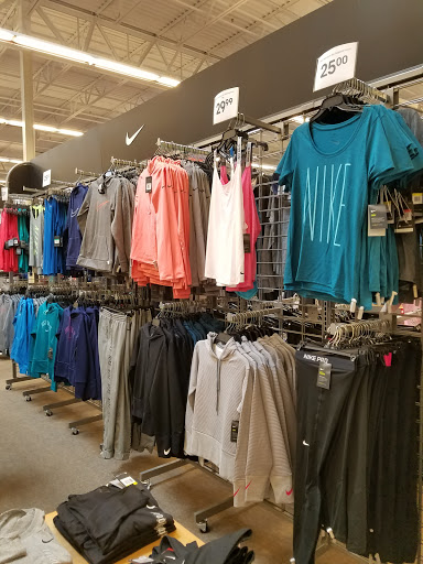 Sporting Goods Store «Academy Sports + Outdoors», reviews and photos, 7171 N Davis Hwy, Pensacola, FL 32504, USA