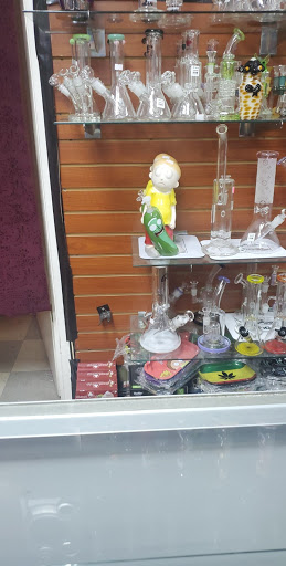 Tobacco Shop «Supernova Smoke Shop #2», reviews and photos, 10708 Perrin Beitel Rd, San Antonio, TX 78217, USA