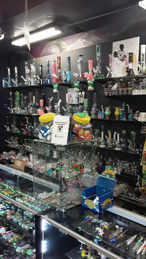 Tobacco Shop «East Side Smoke Shop», reviews and photos, 3549 East Cesar E Chavez Avenue, Los Angeles, CA 90063, USA