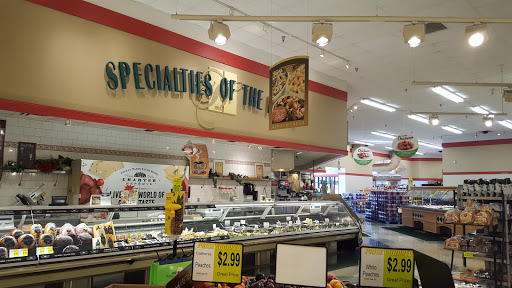 Grocery Store «Price Chopper», reviews and photos, 6475 N Prospect Ave, Gladstone, MO 64118, USA