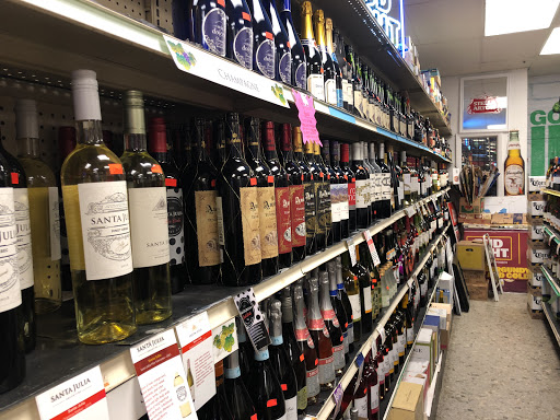 Beer Store «Gourmet Beer & Wine», reviews and photos, 11510 Rockville Pike, Rockville, MD 20852, USA