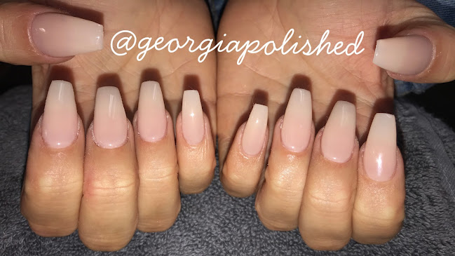 Georgia’s Nails - Beauty salon