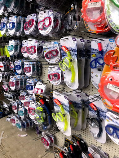 Discount Store «Ocean State Job Lot», reviews and photos, 401 Boston Post Rd, Orange, CT 06477, USA