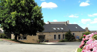 Mairie à Lanrodec