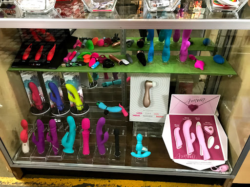 Gift Shop «Fantasy Gifts», reviews and photos, 375 E 7th St, St Paul, MN 55101, USA