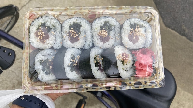 お魚市場 沖縄県石垣市新川 鮮魚店 グルコミ