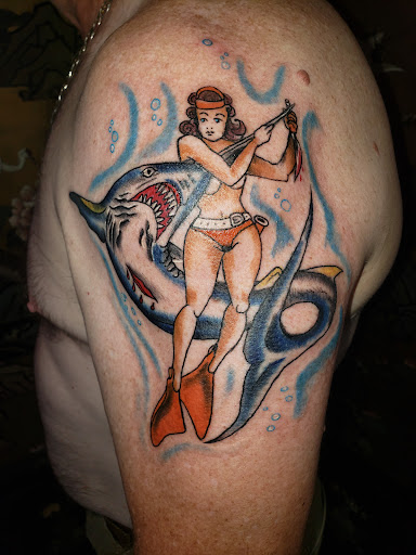 Tattoo and Piercing Shop «Hot Box Tattoos», reviews and photos, 1037 W Brandon Blvd, Brandon, FL 33511, USA