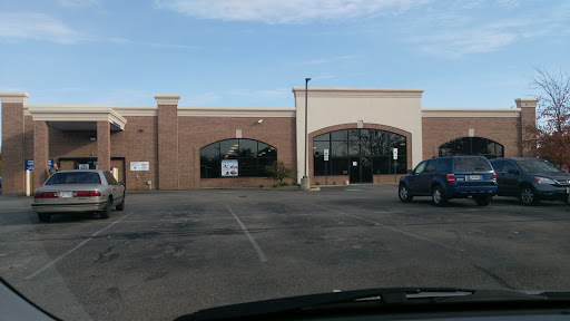 Thrift Store «Goodwill Store», reviews and photos, 2309 N Fairfield Rd, Dayton, OH 45431, USA