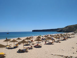 Foto von Praia da Mareta und die siedlung
