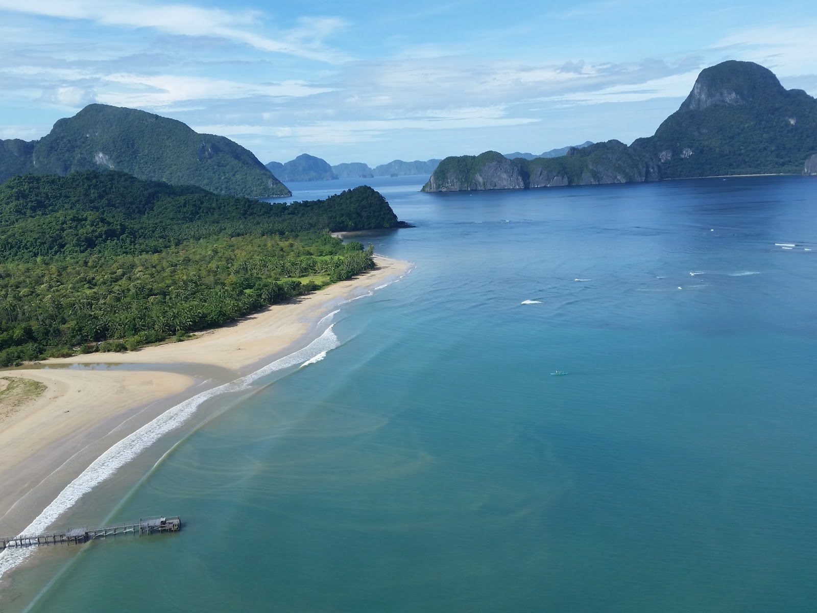 Lio Beach'in fotoğrafı - rahatlamayı sevenler arasında popüler bir yer