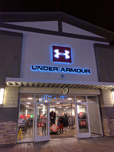 Shopping Mall «San Francisco Premium Outlets», reviews and photos, 2774 Livermore Outlets Dr, Livermore, CA 94551, USA