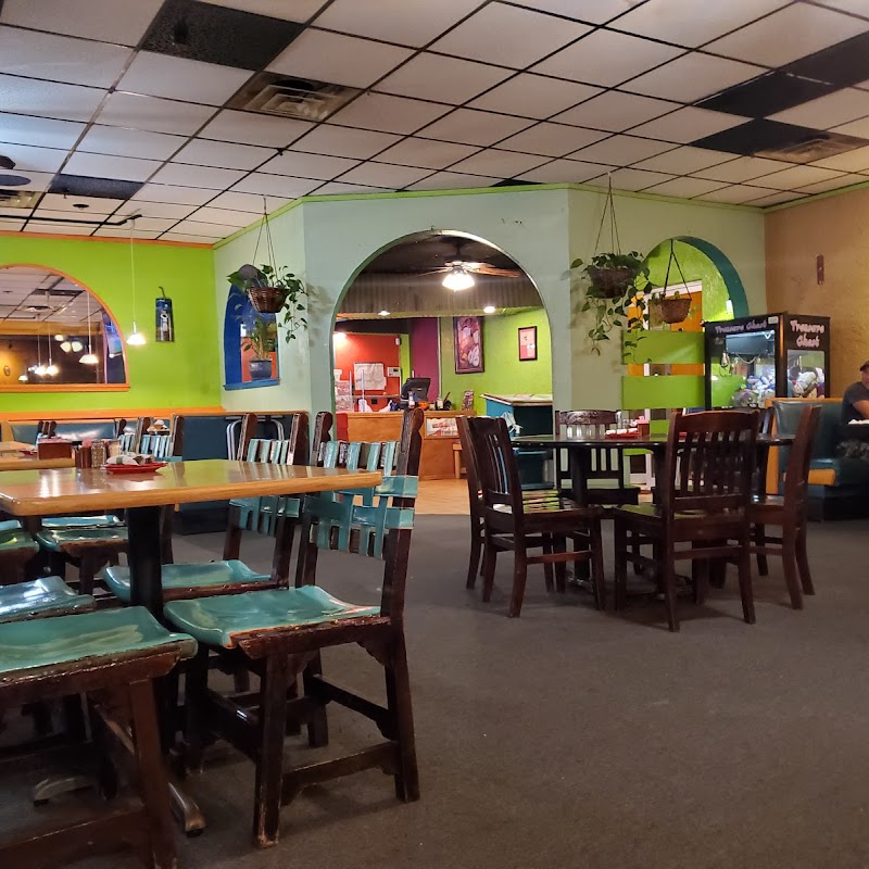 Chelino's Mexican Restaurant (6509 NW Expressway, OKC)