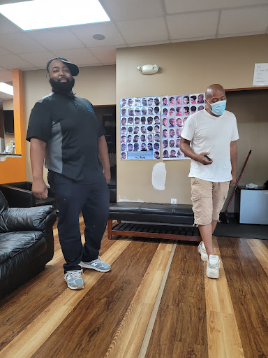 Barber Shop «Miles Barbershop», reviews and photos, 7611 S Osborne Rd #206, Upper Marlboro, MD 20772, USA